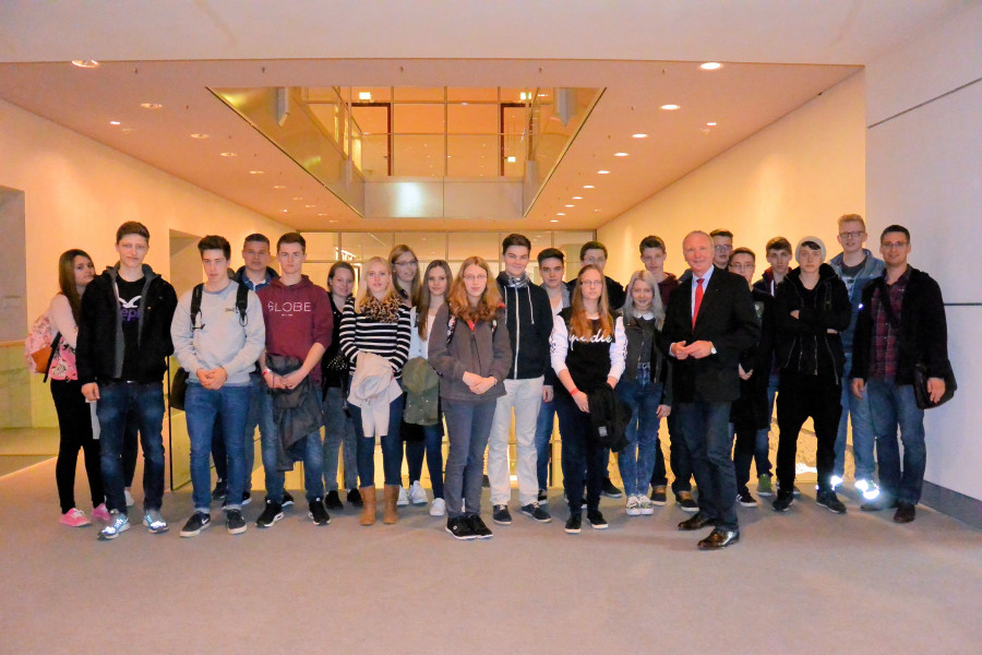 Ihr Besuch in Berlin › Bernd Westphal - MdB